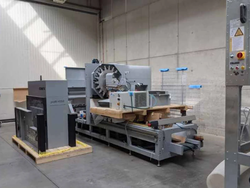 Erneute Erweiterung Maschinenpark